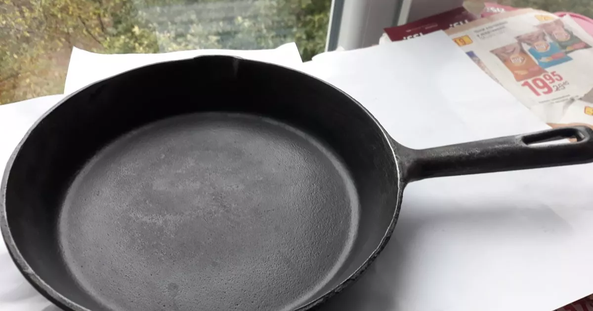 Радянські чавунні сковорідки досі в моді: чому їх обирають і сьогодні