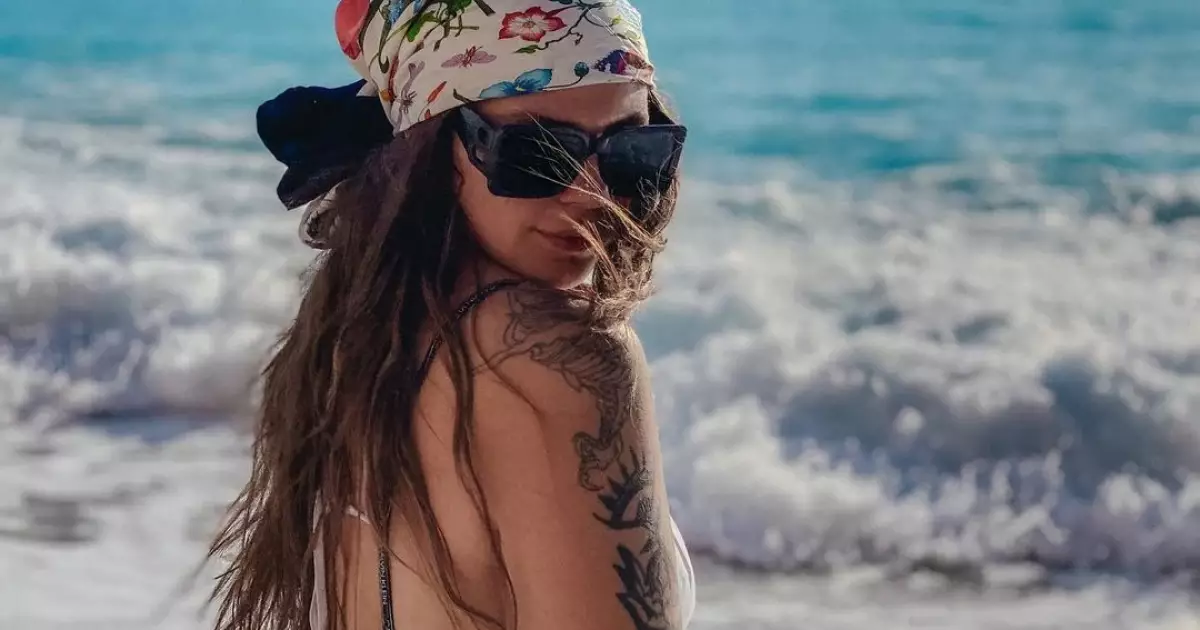 «Нова я!» — схудла Заріцька вразила фігурою на пляжі та отримала шквал компліментів