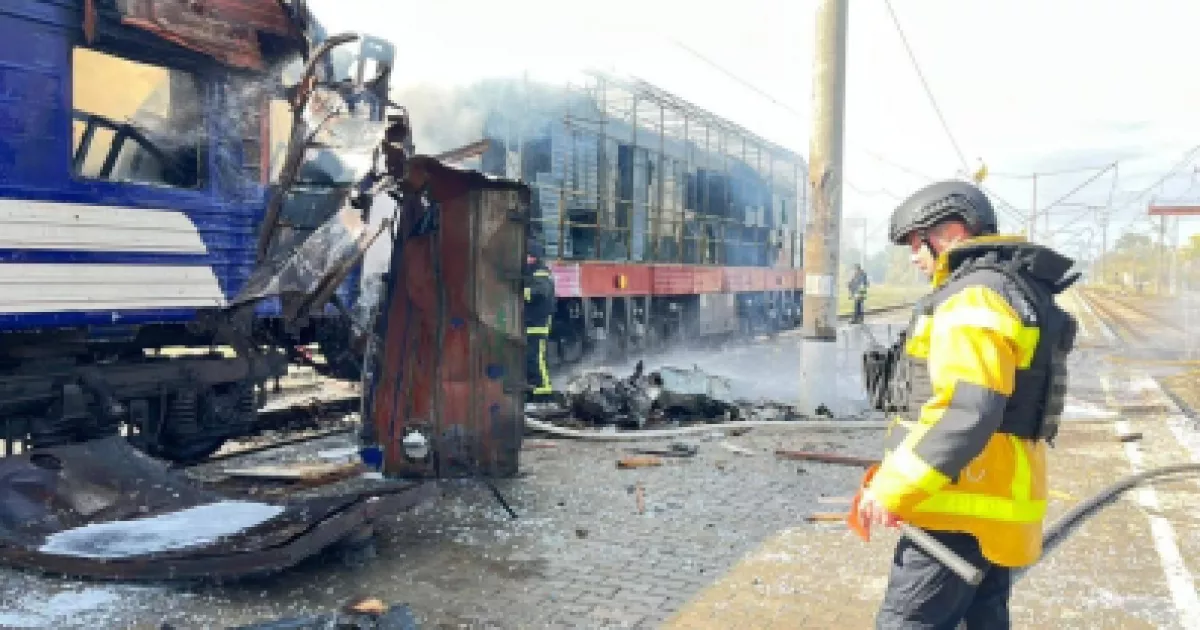 Є дві причини: експерт пояснив, чому росія посилила атаки на залізницю