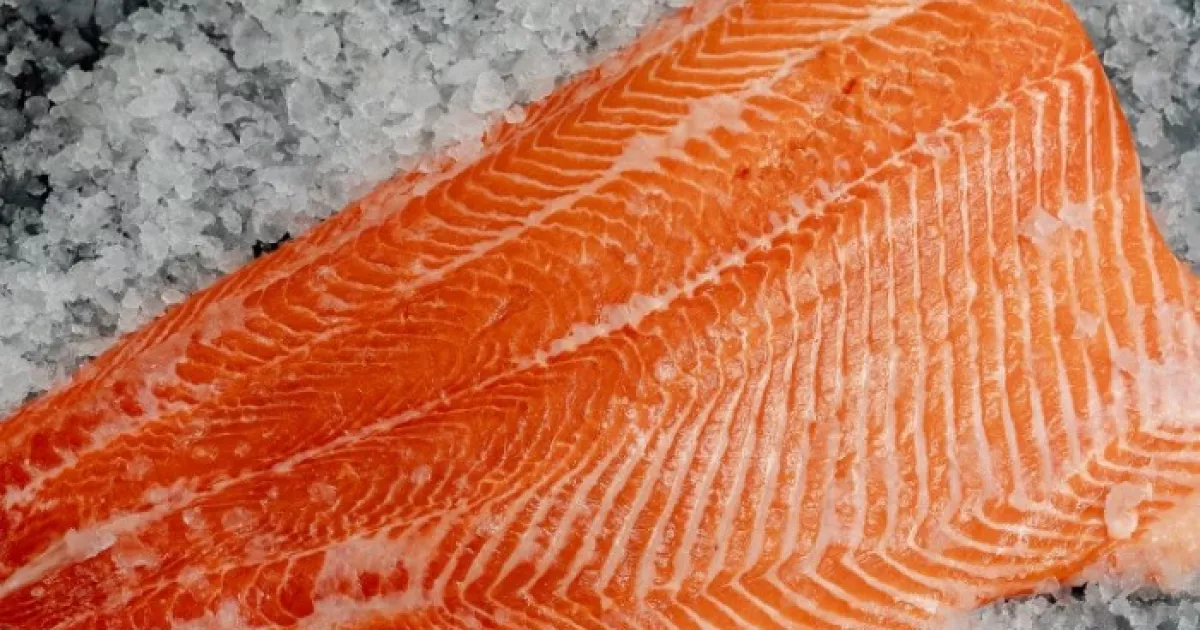 У Харкові магазини радують: червона риба до 35% дешевше — де купити