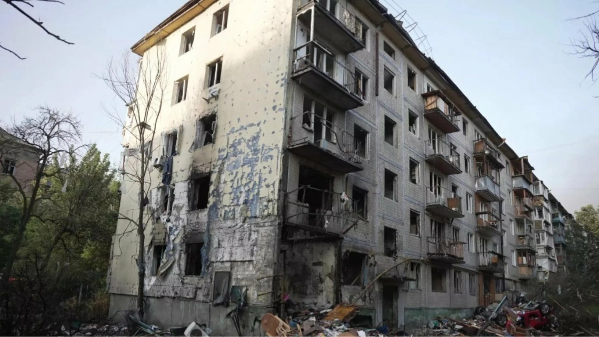 У Києві з 4 тисяч пошкоджених будинків ремонтують лише 300