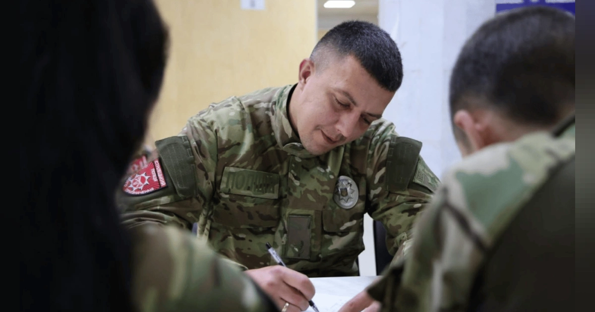 Поліцейські звання у ЗСУ: хто може пройти переатестацію і що для цього потрібно