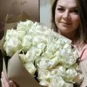 Чим більший букет — тим дешевше: ціни на квіти до 14 лютого і як не переплатити