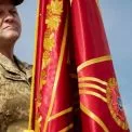 Мама була касиркою, батько — офіцер: що відомо про батьків Залужного
