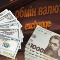 Курс долара після Великодня: чи сягне він 45 гривень — прогнози експертів