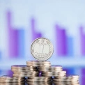 Терміново: в Україні урізають усі казенні видатки — дефіцит бюджету майже 2 трлн грн
