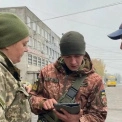 У ТЦК військовозобов’язаним заборонять користуватися телефонами: що передбачає наказ