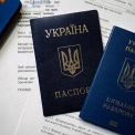 Як оформити довіреність за кордоном: 2 способи, які визнають в Україні