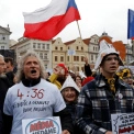 Сотні вийшли на протест у Празі через загрозу незалежності суспільних ЗМІ