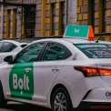 Таксі в Києві злетіло до 1599 грн: скільки коштує поїздка через транспортний колапс