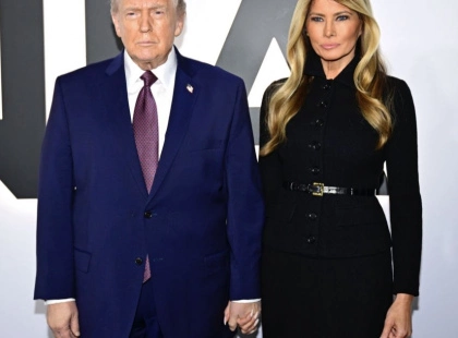 Трамп псує настрій? На нових фото з першою леді США помітили дивну деталь