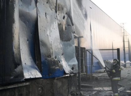 Шість ракет по Запоріжжю: російська атака спричинила пожежу в ТЦ