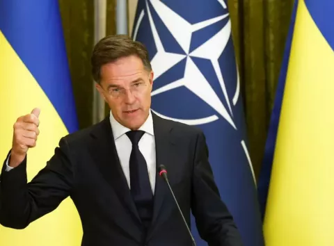 «Поганий сигнал для мирних переговорів»: головні заяви Рютте про обстріл, війну і підтримку НАТО (фото)