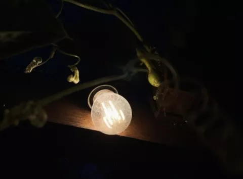 Без світла в Києві: тисячі сімей після російської атаки — репортаж